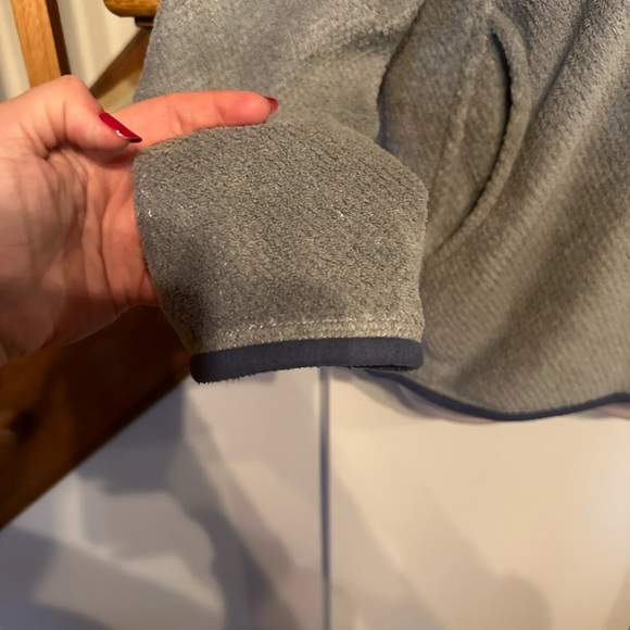 Patagonia retool 1/4 snap fleece. Gray / dusty blue . Size L - Picture 7 of 8